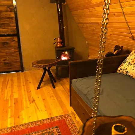 Yessi Bungalov Homestay *