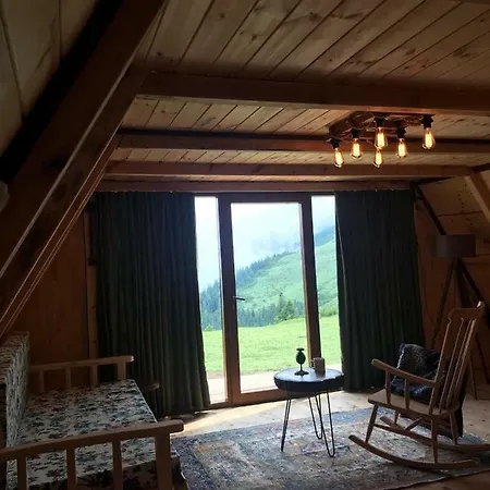 Homestay Yessi Bungalov